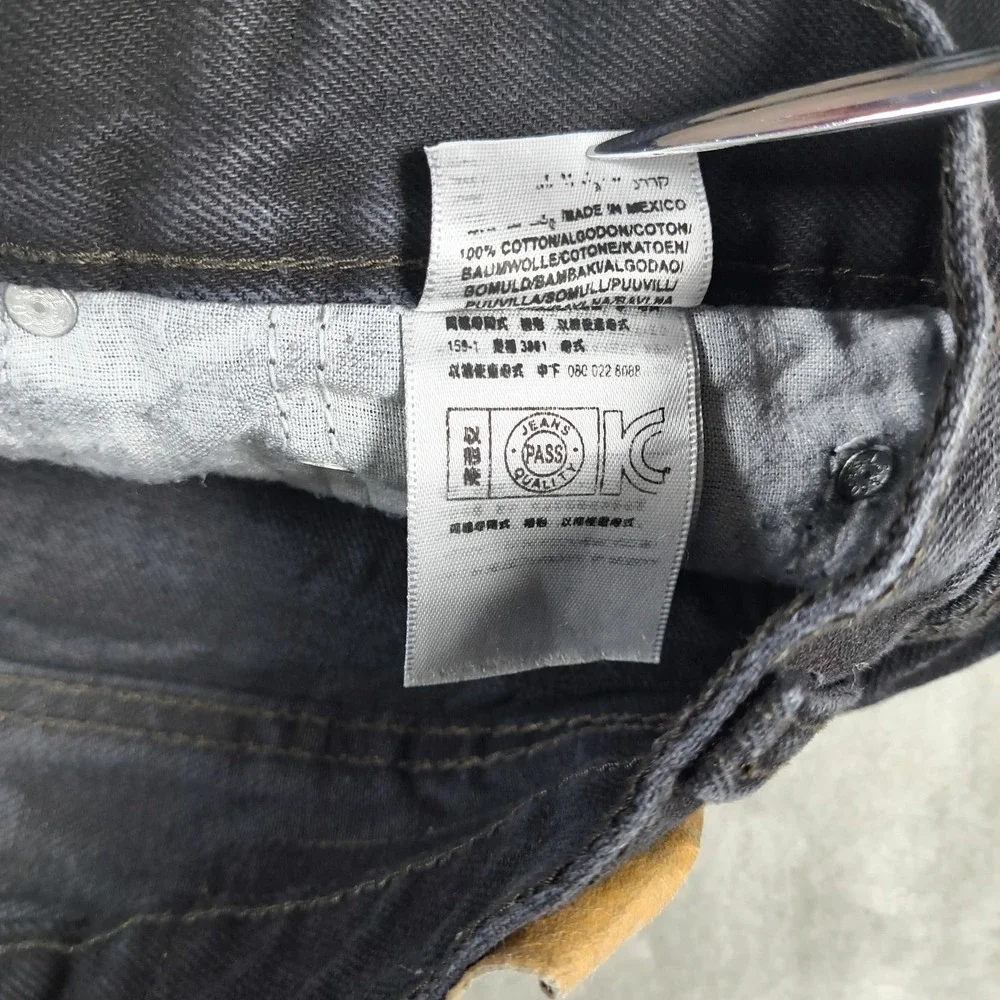 Levis 501 Jeans Mens 40x30 Black Button Fly Straight Leg Denim Skater